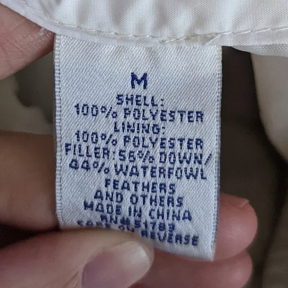 Maurices Down Blend Puffer Vest Sz M - Picture 8 of 9